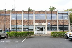 Salle Léon Béra